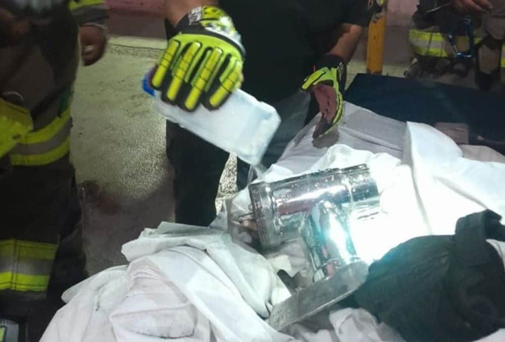 Bebé de 15 meses pierde la mano tras quedar atorada en molino de carne en Nuevo León