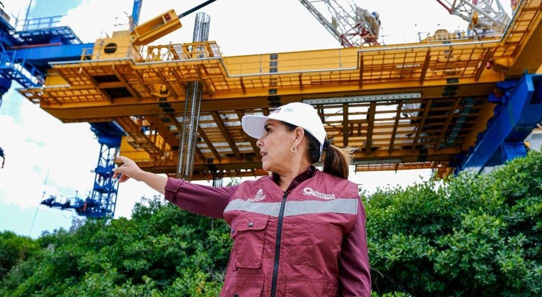 Construcción del Puente Nichupté utiliza tecnología única en México, destaca Mara Lezama