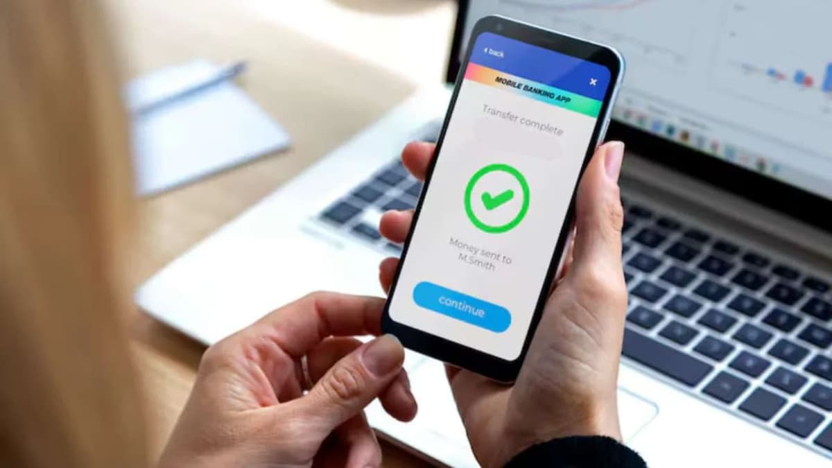 Mujer transfiere por error 35 mil pesos a otra en Monterrey; redes sociales ayudaron para que dinero fuera devuelto