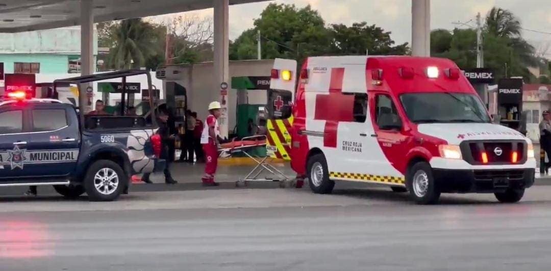 Motociclistas frustran robo contra adulta mayor y golpean a presunto delincuente en Cancún