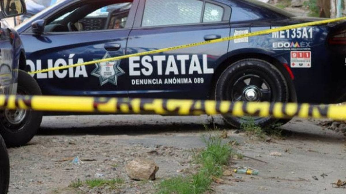Asesinan a hombre frente a su casa en Edomex