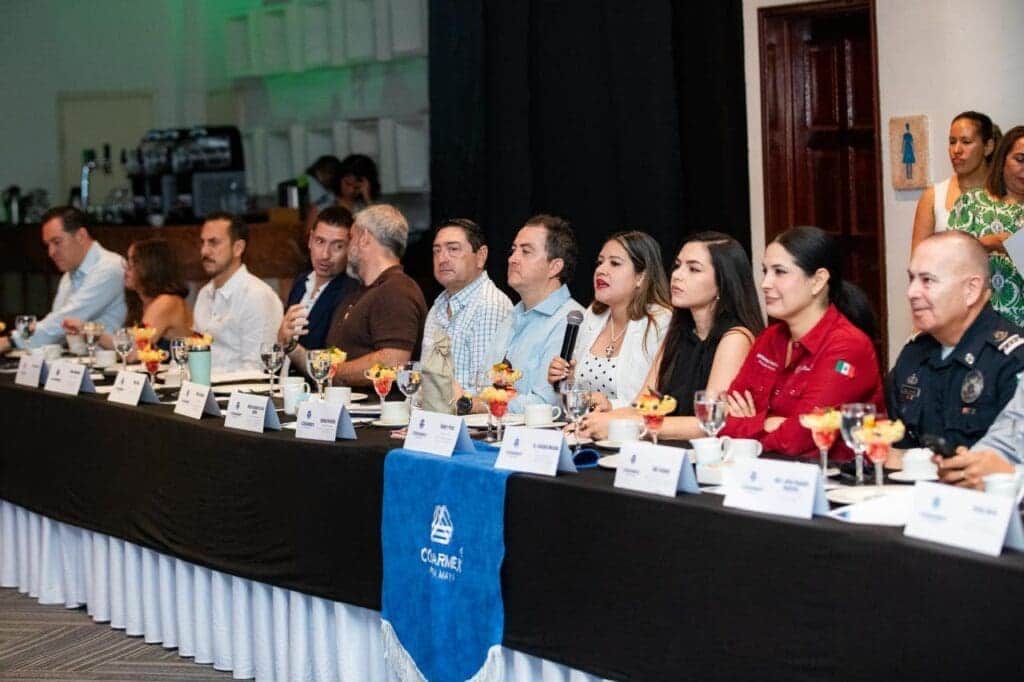 Gobierno de Estefanía Mercado y COPARMEX firman alianza histórica para reforzar seguridad y detonar el desarrollo económico de Playa del Carmen
