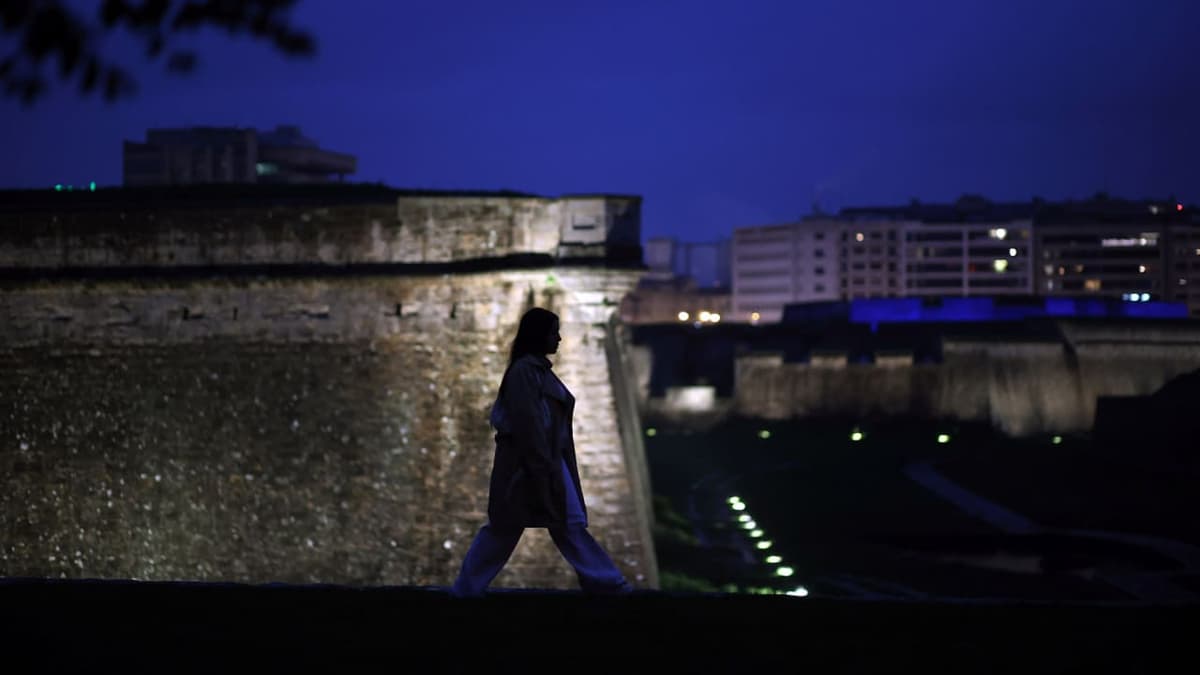 Ciudad de Carolina del Norte, Estados Unidos, impone toque de queda para los adolescentes