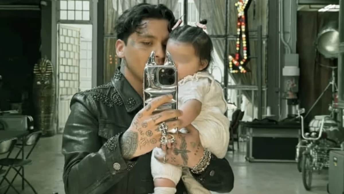 Video: Christian Nodal se reencuentra con su hija tras visita de Cazzu a la CDMX