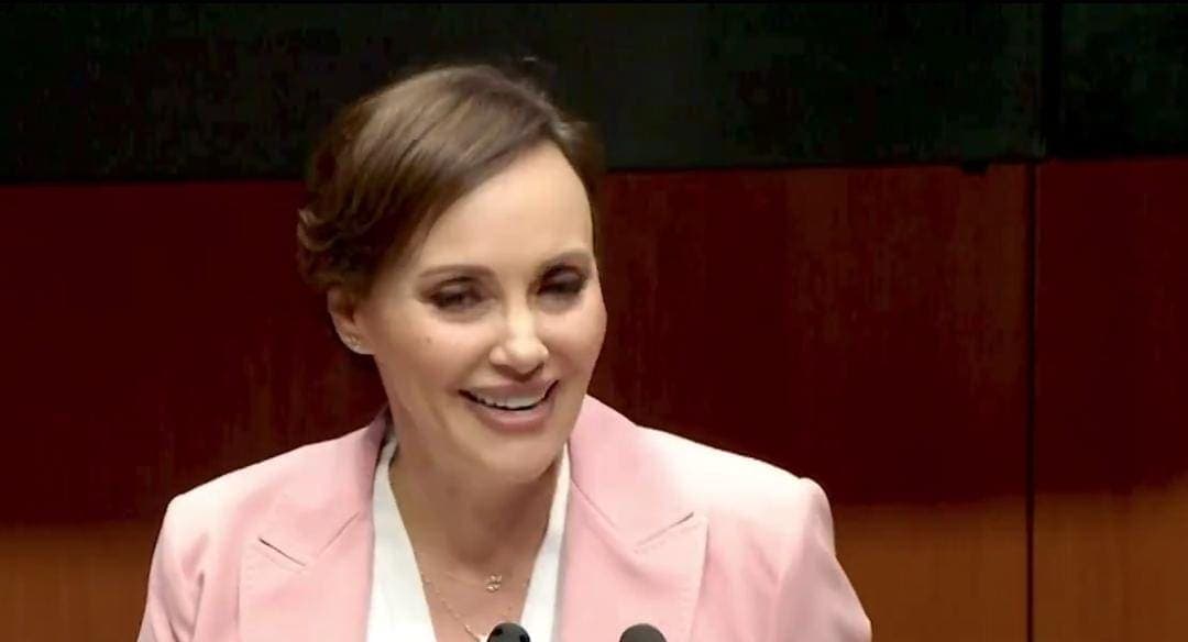 Lilly Téllez felicita a votantes que le mentaron la madre a Fernández Noroña en elección judicial