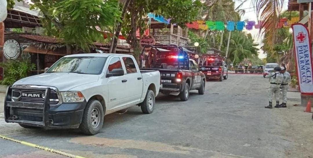 Asesinan a un cocinero afuera de un restaurante en zona turística de Tulum