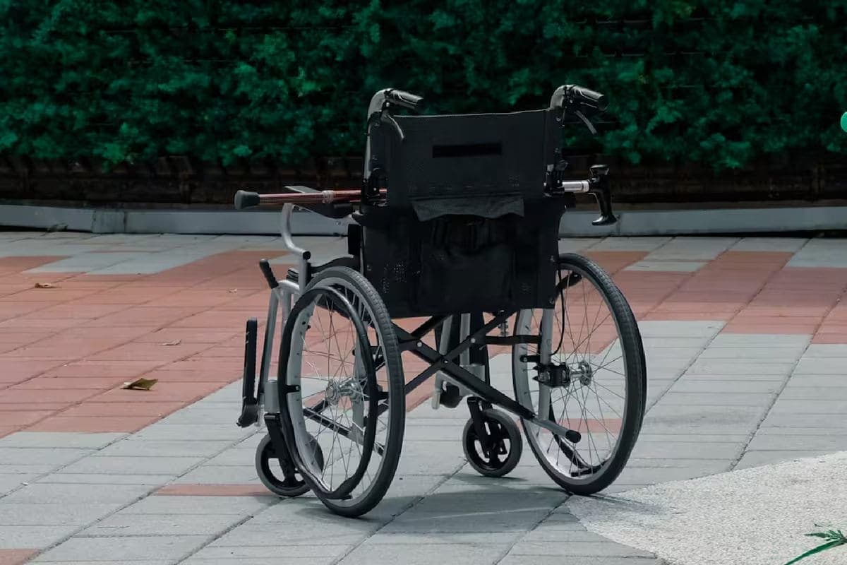 Video: Hombre asesina a su madre y pasea su cuerpo en silla de ruedas en Cdmx