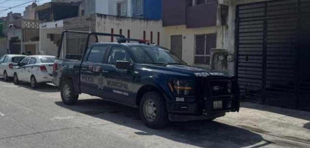Vecinos del fraccionamiento Los Héroes de Cancún evitaron el secuestro de una familia