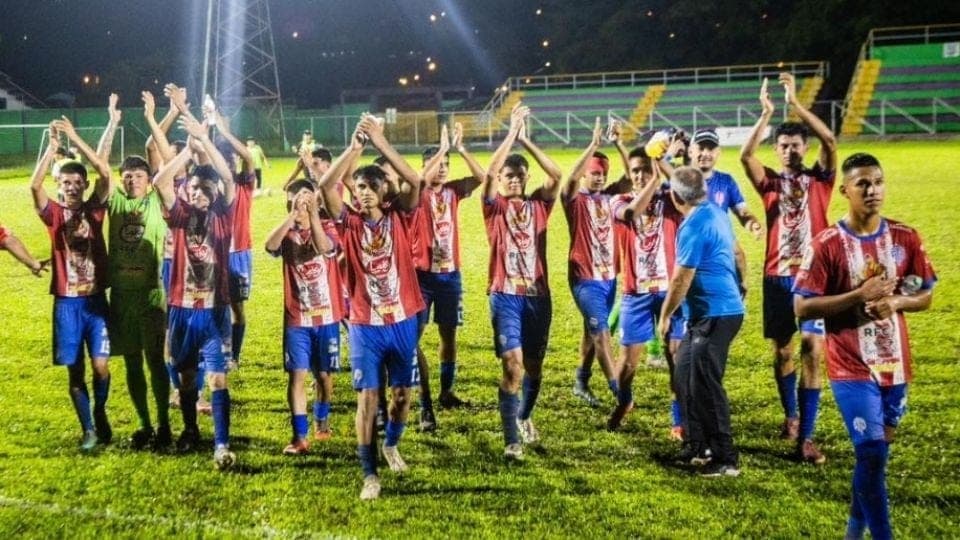 Sancionan a dos futbolistas mexicanos por intento de amaño de partidos en Costa Rica