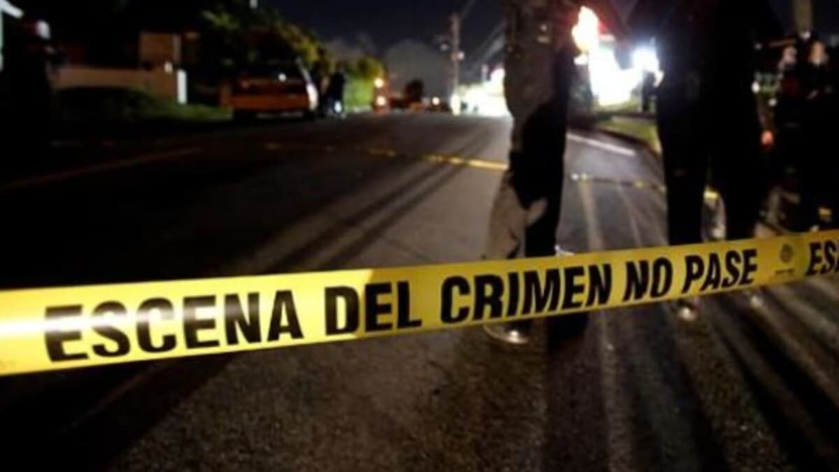 Padre e hijo mueren tras ser acribillados en su auto en Culiacán, Sinaloa