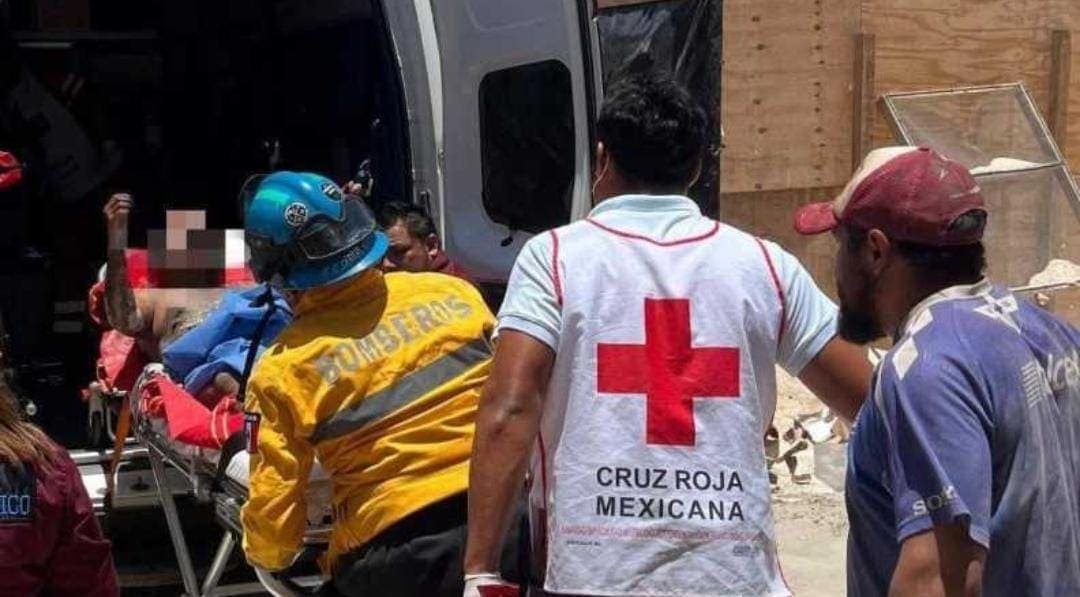 Sujeto sufre quemaduras en 70% de su cuerpo tras una descarga eléctrica en Playa del Carmen