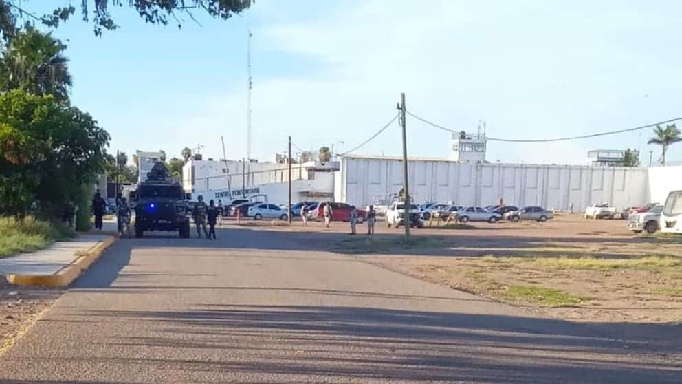 Riña deja tres reclusos muertos y uno herido en penal en Los Mochis, Sinaloa