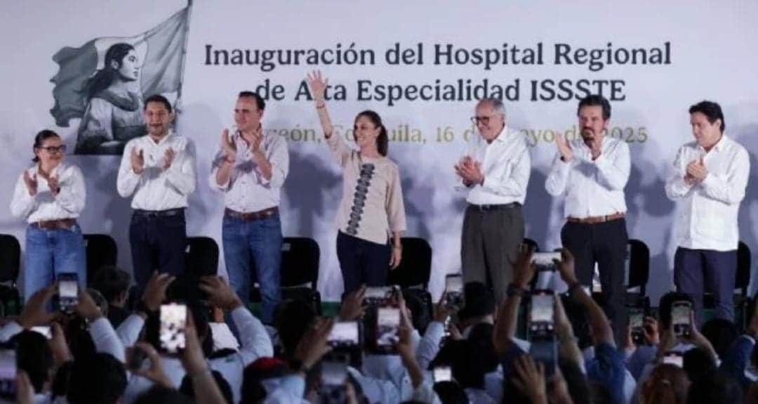 Regidor de Morena exhibe desabasto de medicinas en hospital que inauguró Claudia Sheinbaum en Coahuila