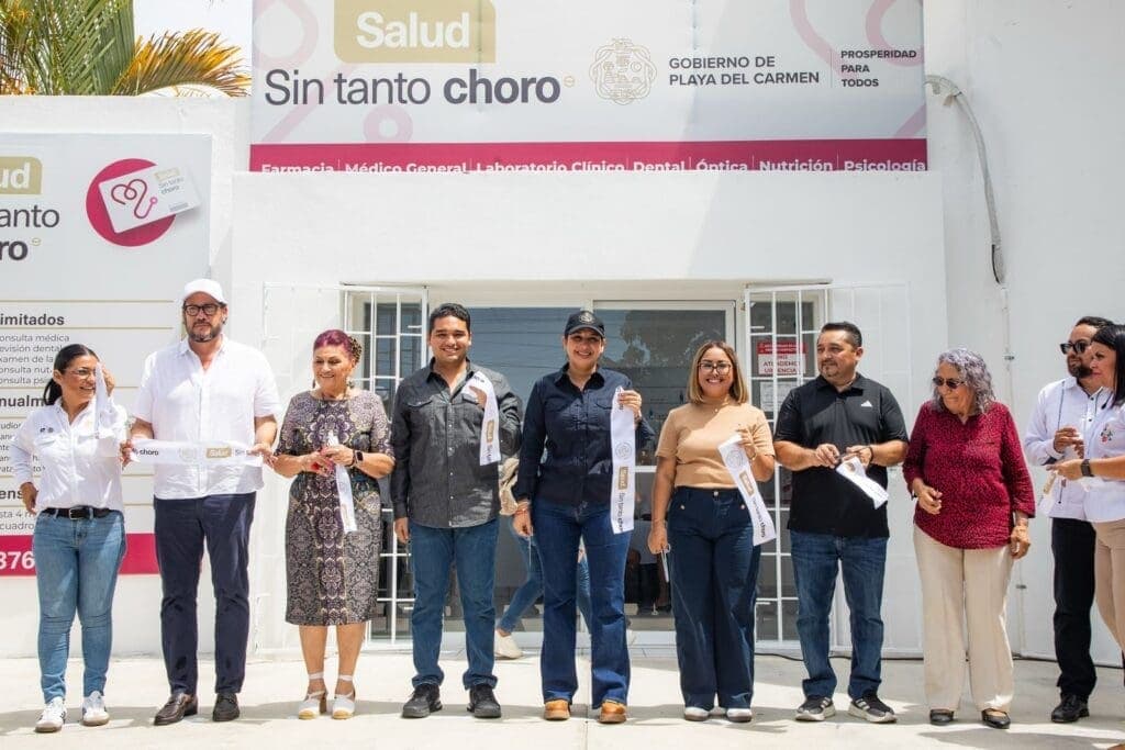 Inaugura Estefanía Mercado la Segunda Unidad Médica “Salud Sin Tanto Choro” en Playa del Carmen; está ubicada en la colonia Zacil-Ha