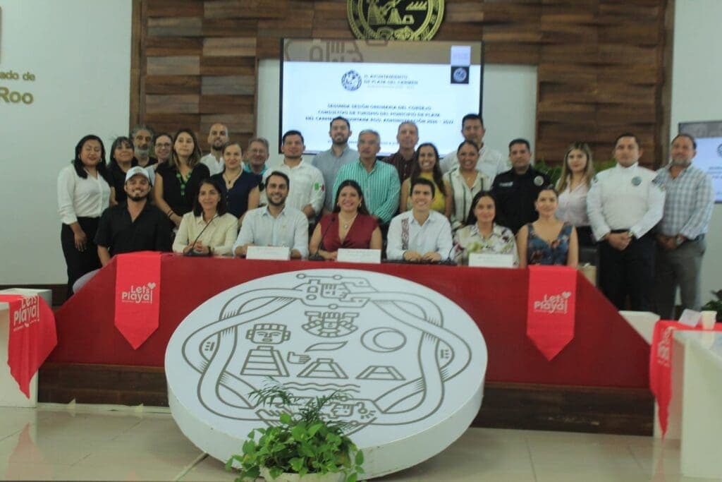 Gobierno de Estefanía Mercado presenta avances clave del turismo en Playa del Carmen durante sesión del Consejo Consultivo