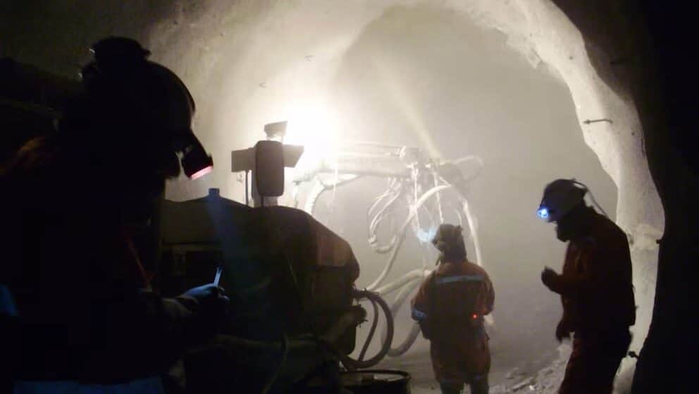 Muere trabajador y otros cinco quedan atrapados en una mina tras derrumbe por sismo en Chile