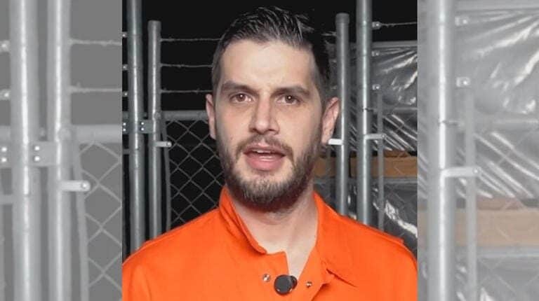 Video: Ofrece Adrián Marcelo disculpa pública a Mariana Rodríguez por violencia de género