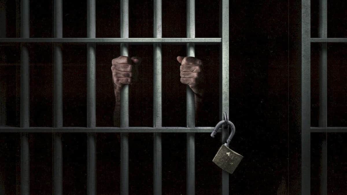 Sujeto es condenado a 330 años por asesinar a tres hombres en Morelia, Michoacán