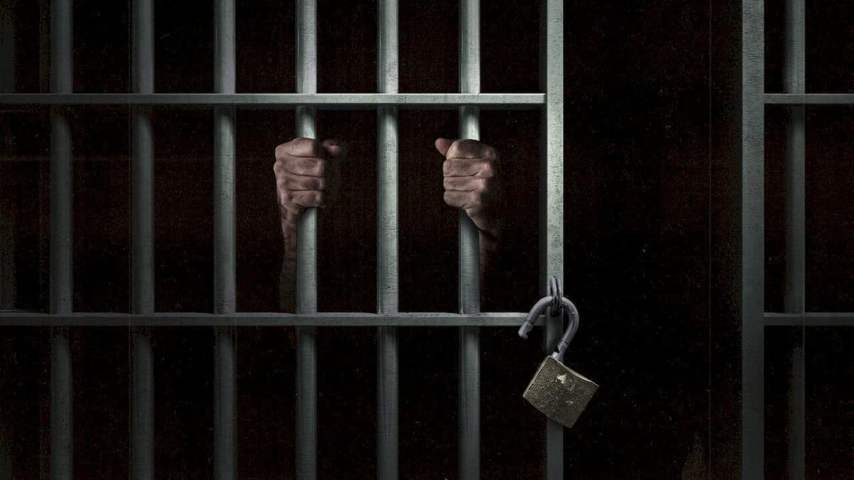 Sujeto es condenado a 330 años por asesinar a tres hombres en Morelia, Michoacán