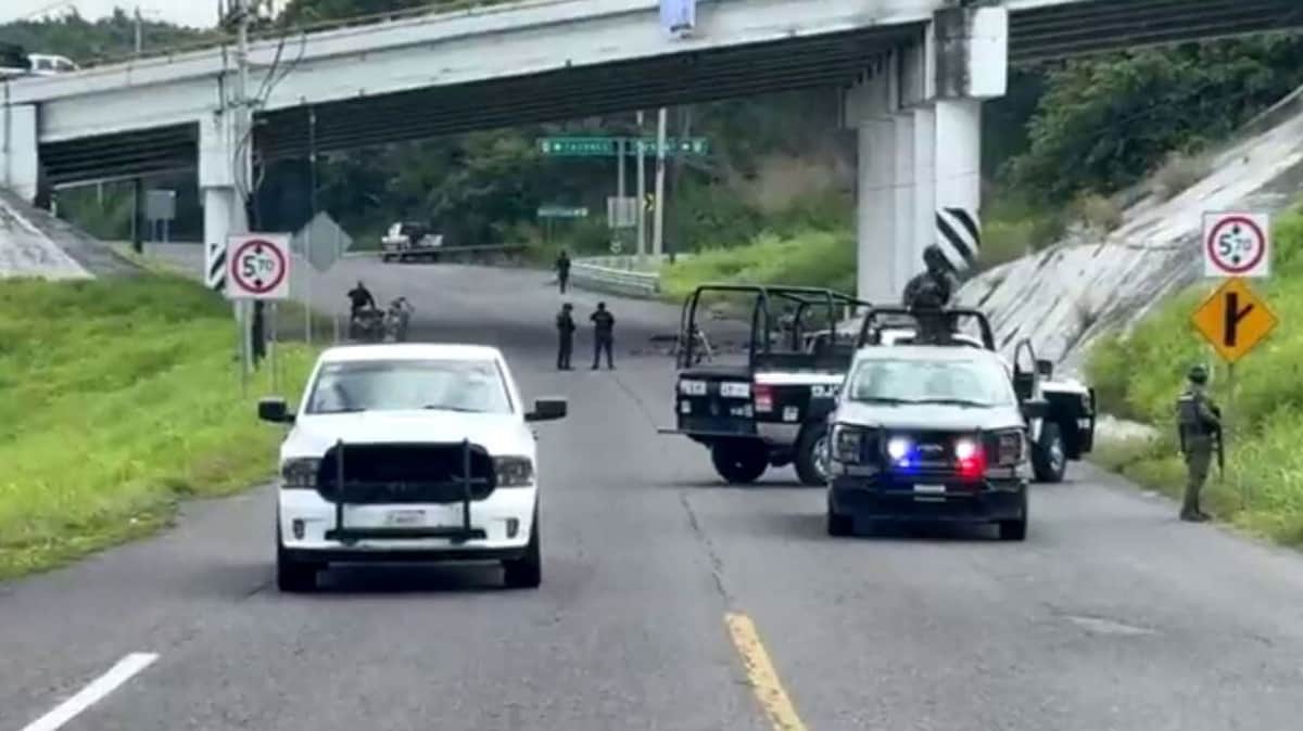 Mueren dos personas tras ataque armado en Veracruz; hay varios heridos, incluida una menor