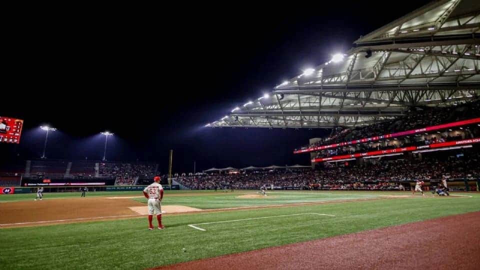 Niño de nueve años sufre hemorragia cerebral tras recibir pelotazo en el Estadio Alfredo Harp Helú en CDMX