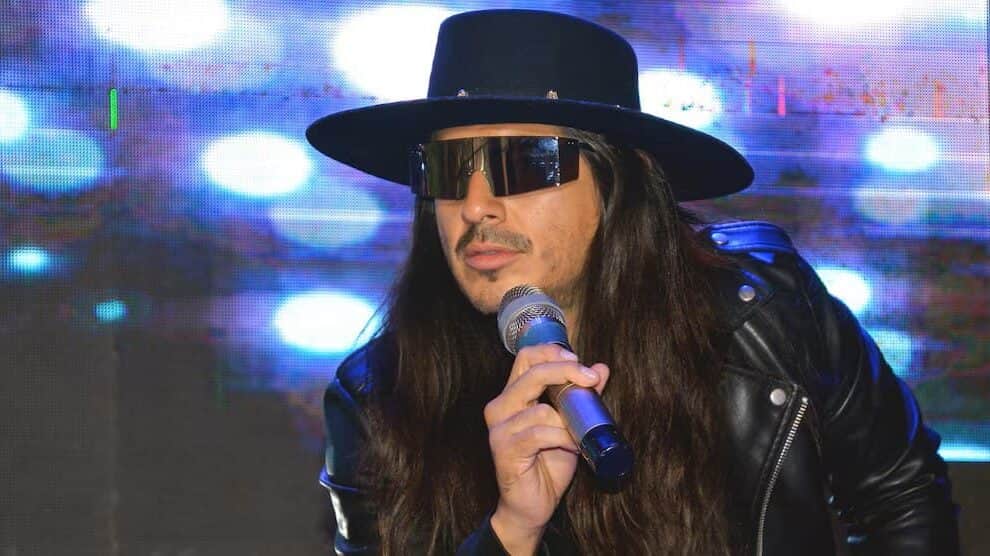 Video: Exhiben al influencer "Rey Grupero" discutiendo e insultando a policía de CDMX