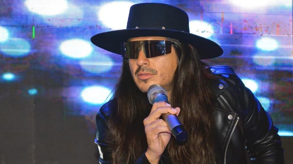 Video: Exhiben al influencer "Rey Grupero" discutiendo e insultando a policía de CDMX