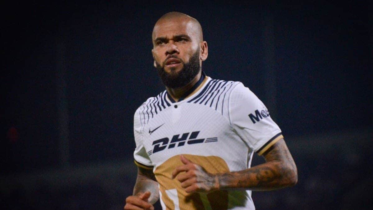 Futbolista brasileño Dani Alves pagará 5 MDD a Pumas tras perder demanda ante el TAS