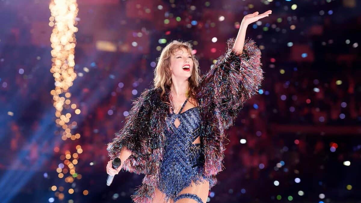 Video: Taylor Swift lleva al cine el estreno mundial de su nuevo álbum “The Life of a Showgirl”
