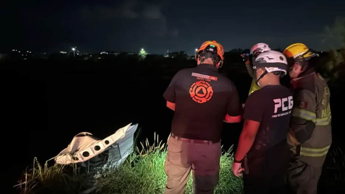 Pierden la vida dos personas tras caída de avioneta en García, Nuevo León