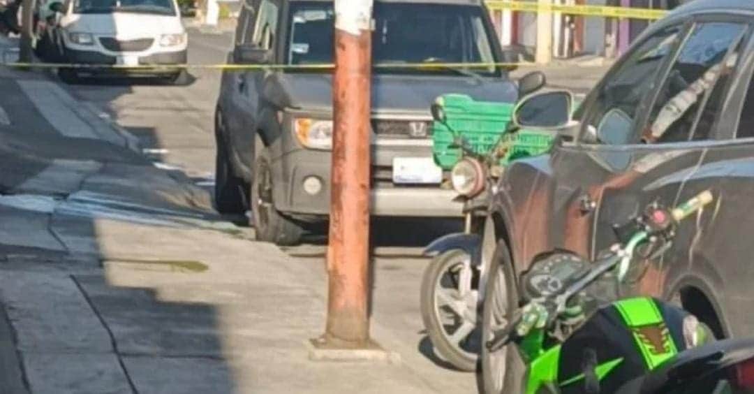 Sujetos armados asesinan a siete hombres afuera de una tienda en Guanajuato