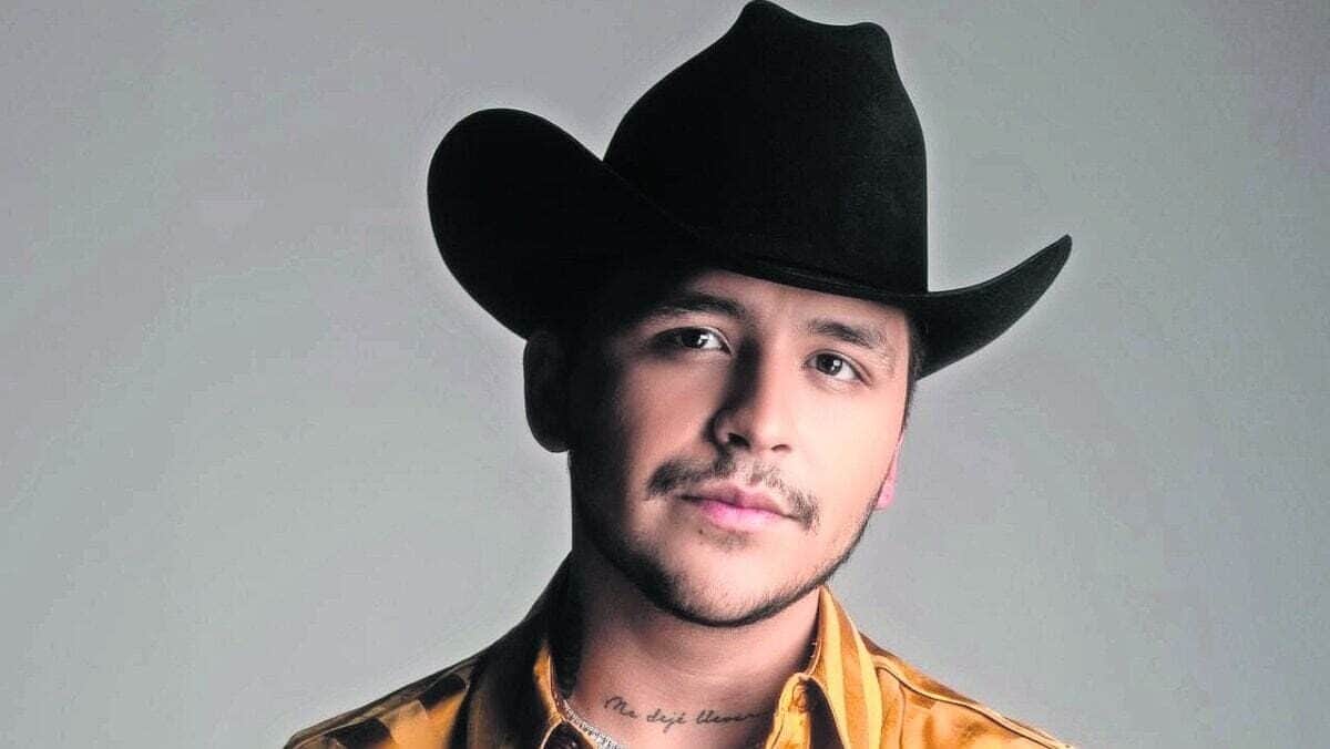 Universal Music confirma inicio del juicio contra Christian Nodal por falsificación de contratos