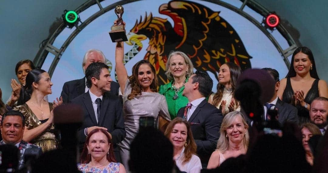 Quintana Roo brilla en los World Travel Awards, obtuvo al menos 25 galardones: Mara Lezama