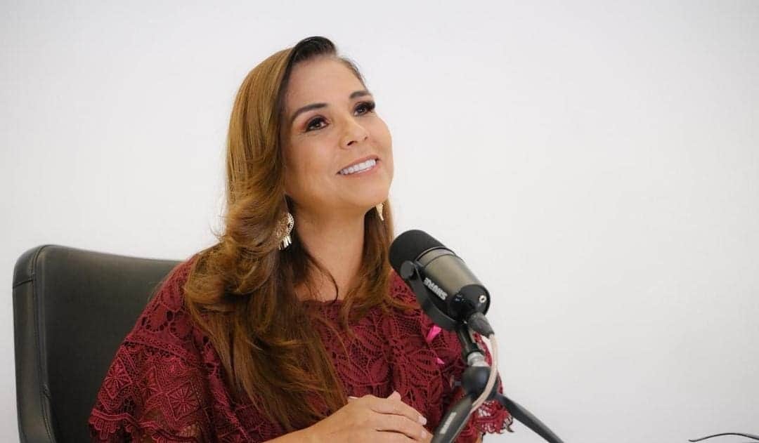 Mara Lezama llama a la prevención del cáncer de mama y a erradicar la violencia en Quintana Roo