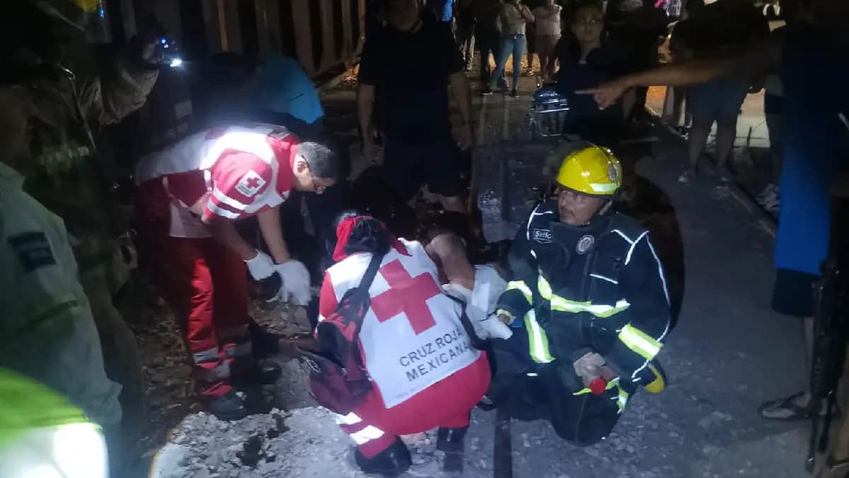 Hombre pierde una mano al ser arrollado por un tren en Gómez Palacio, Durango