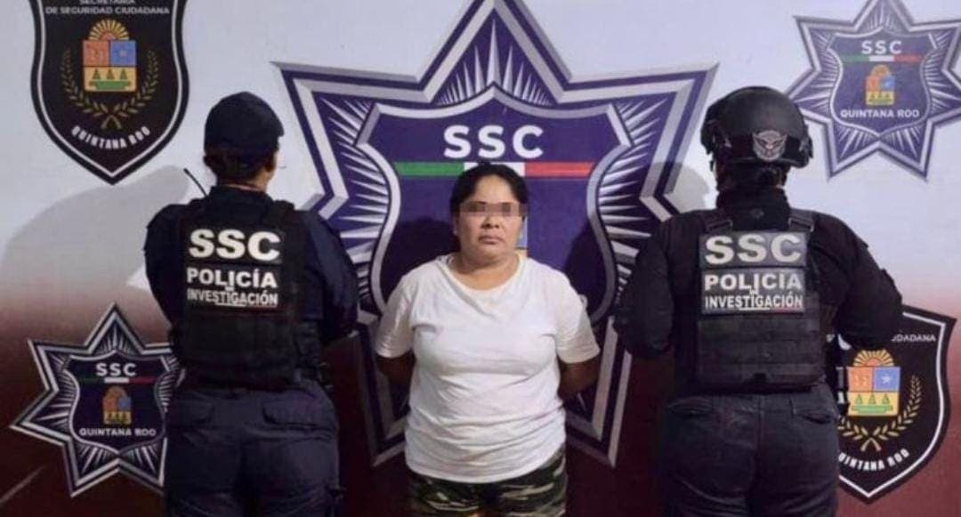 Violencia en Cancún; detienen a mujer que golpeó a hombre con una piedra y a sujeto que atacó a otro con cuchillo