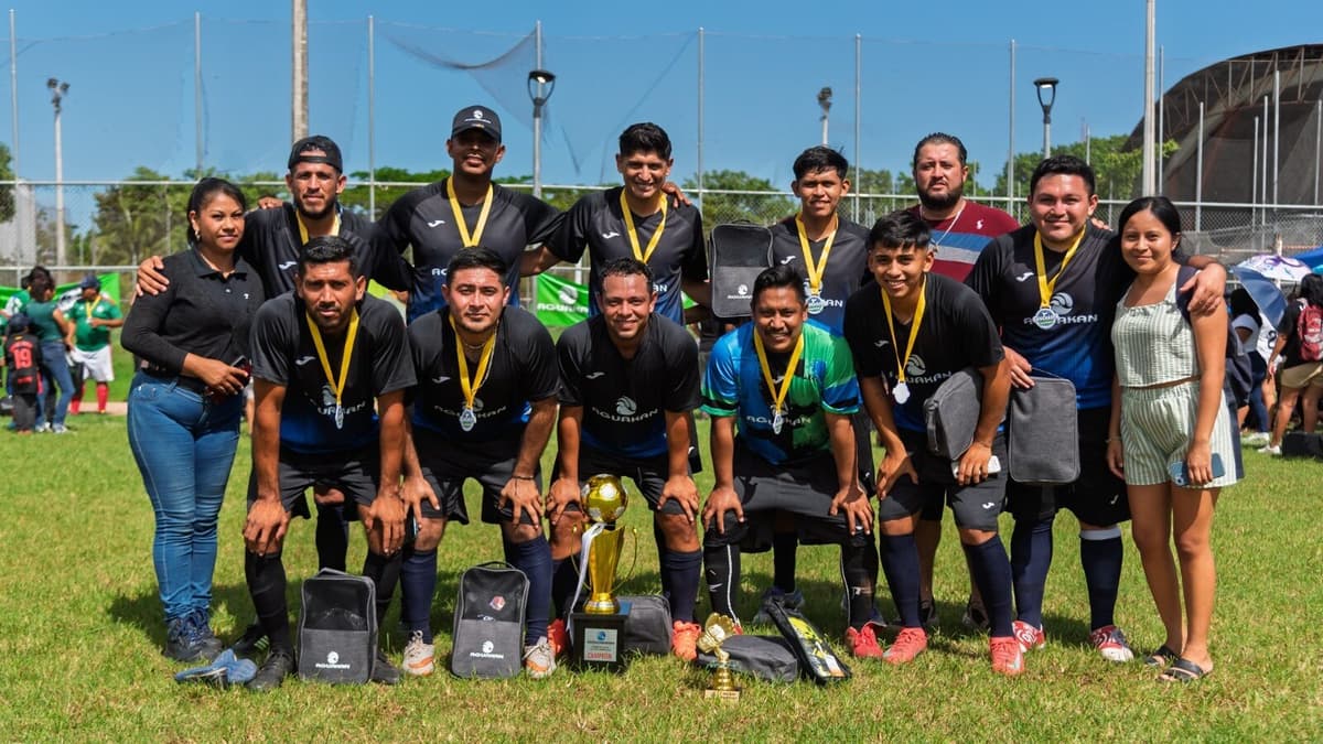 Aguakan concluye con éxito la 4ª edición del torneo "Cascarita en tu Colonia"