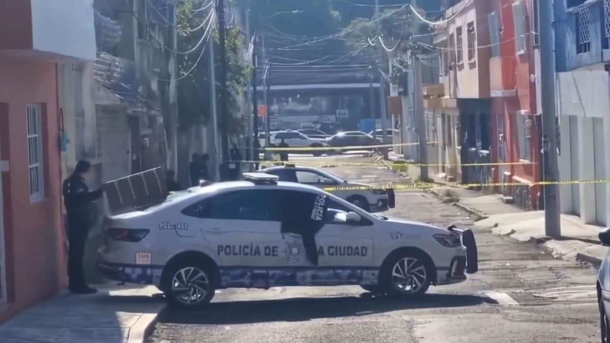 Video: Hallan el cuerpo de una mujer dentro de un carrito de supermercado en el centro de Puebla