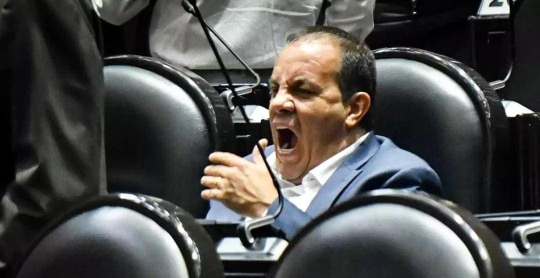 Video: Afirma Cuauhtémoc Blanco que juega pádel en horario laboral por recomendación médica