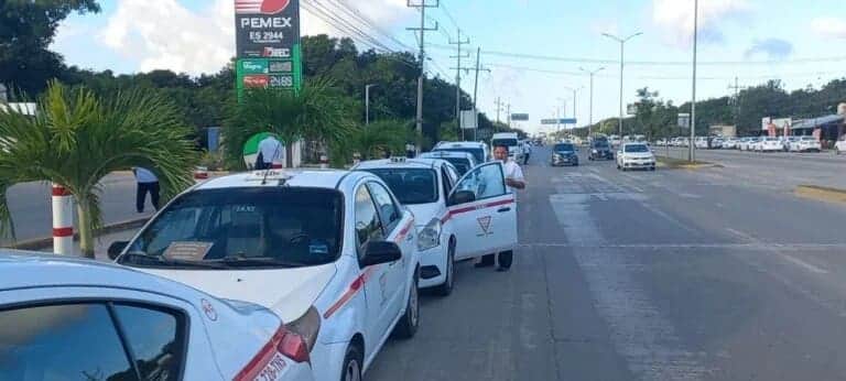 Propone sindicato de taxistas Tiburones del Caribe bajar precios tras quejas por abusos en Tulum