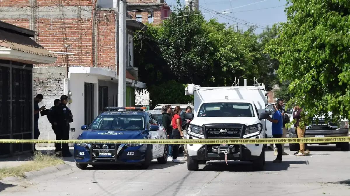 Encuentran el cadáver de una maestra dentro de su vivienda en León, Guanajuato