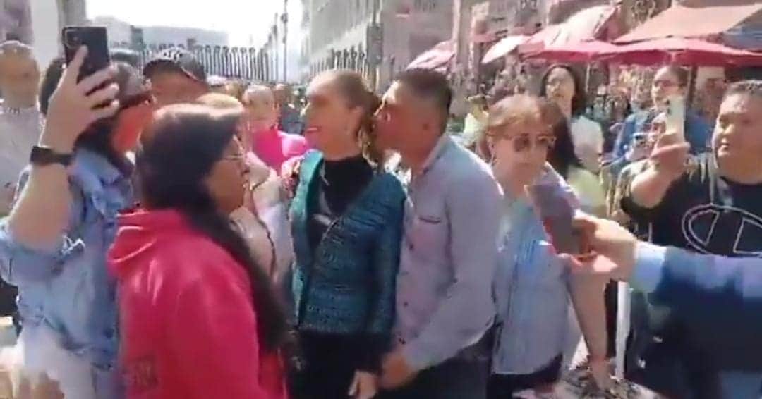 Video: Sujeto acosa y manosea a la presidenta Claudia Sheinbaum tras descuido de su equipo