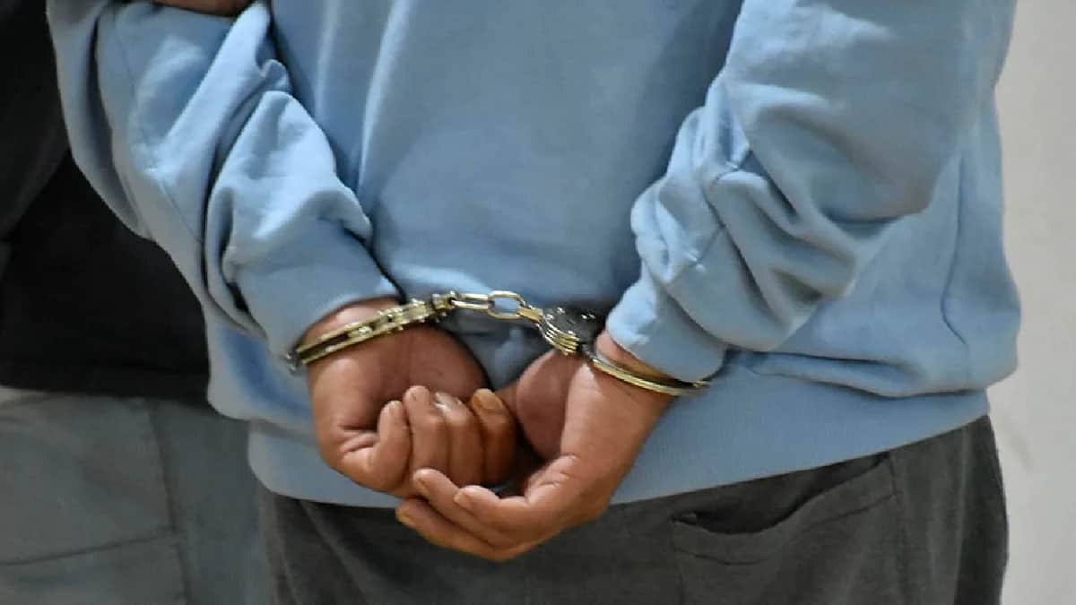 Dan siete años de cárcel a hombre que abusó de una menor de edad en Puebla