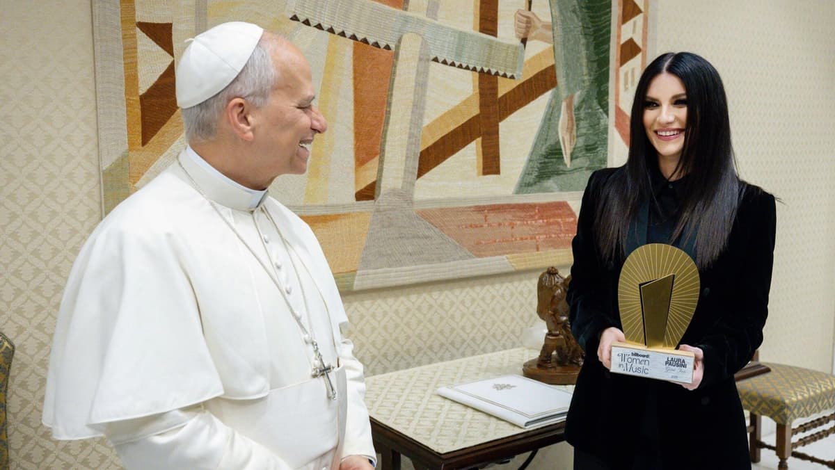 Video: Laura Pausini dedica canción inédita al papa León XIV durante visita al Vaticano