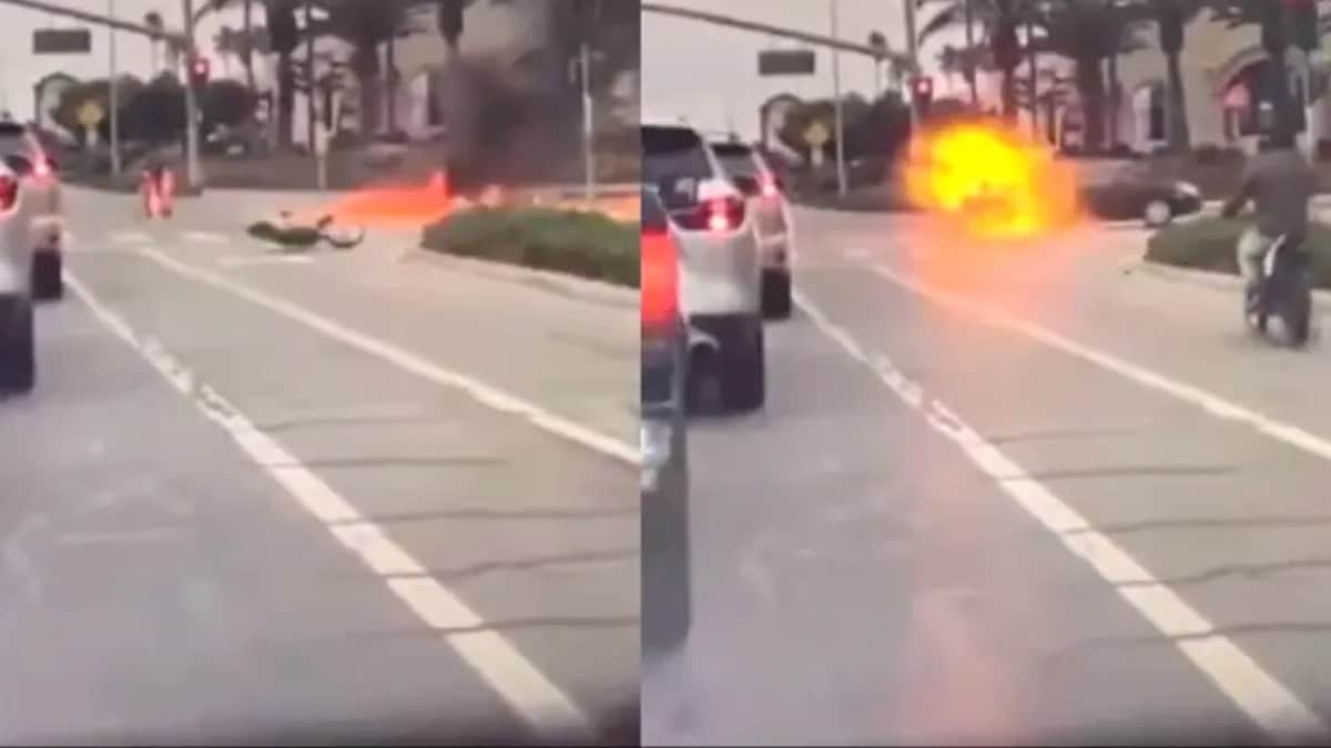 Video: Joven de 15 años se incendia tras chocar su moto contra un auto en Phoenix, Estados Unidos