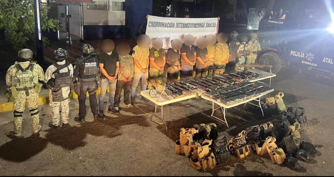 Mueren cinco sujetos durante enfrentamiento armado en Sinaloa; hay nueve detenidos