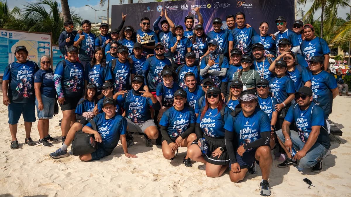 Aguakan celebra con éxito la 17ª edición del “Rally del Agua de los Famosos” en Isla Mujeres; el equipo Marie Curie obtiene el primer lugar