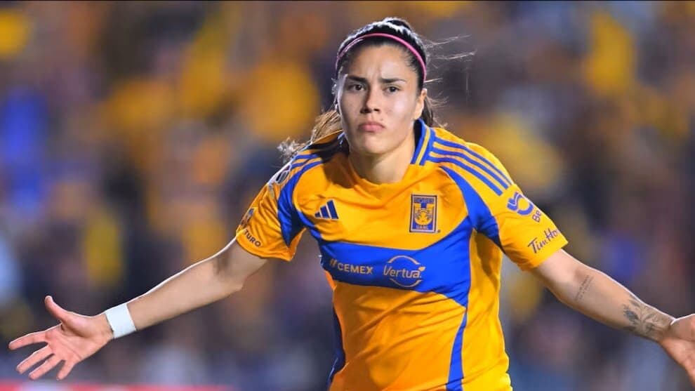 Video: Futbolista mexicana Lizbeth Ovalle gana premio de la FIFA por el mejor gol del año 2025
