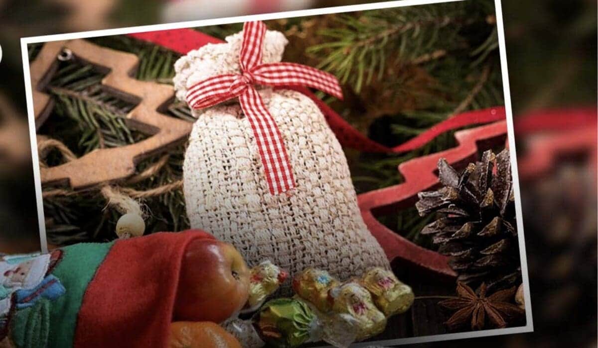 ¿Sabes por qué se dan los aguinaldos en las posadas? Te contamos su historia y qué contienen estas bolsitas