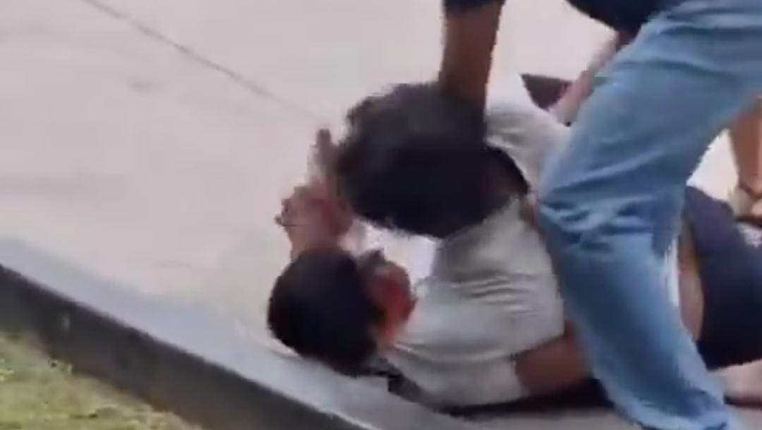 Video: Choferes de la ruta Tulum-Playa del Carmen se agarran a golpes; ya los suspendió Imoveqroo